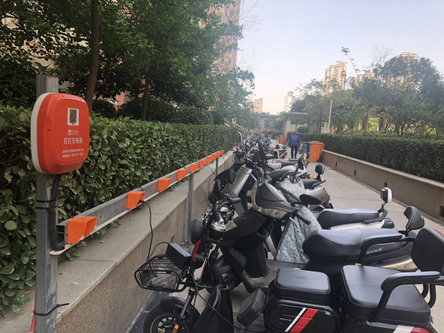 北京、上海等地出台利好政策，力推电动自行车充电桩建设 