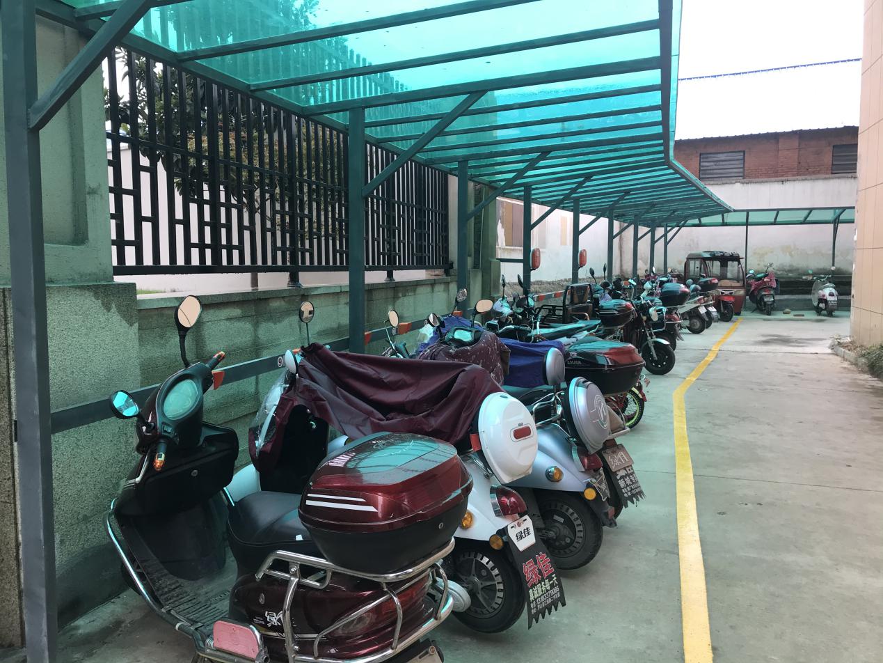电动车充电桩与电动车配备比例是